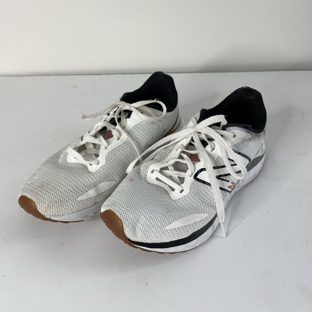New Balance Unisex FF Arishi V4 WARISGW4 White Running Shoes Sneakers Womens 7.5